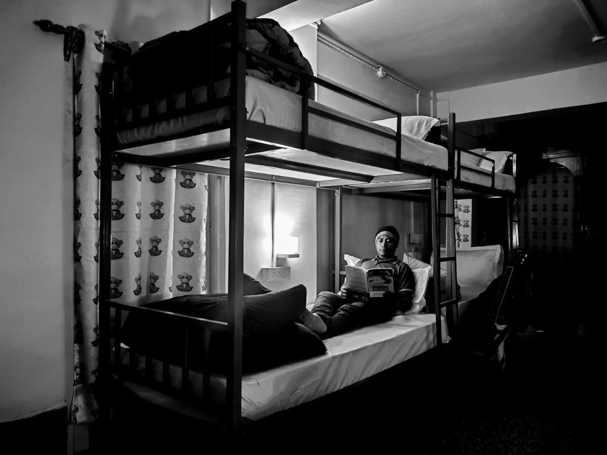 ダージリン Hidden Monkey Backpackers, Railway Station, Darjeelingホステル エクステリア 写真