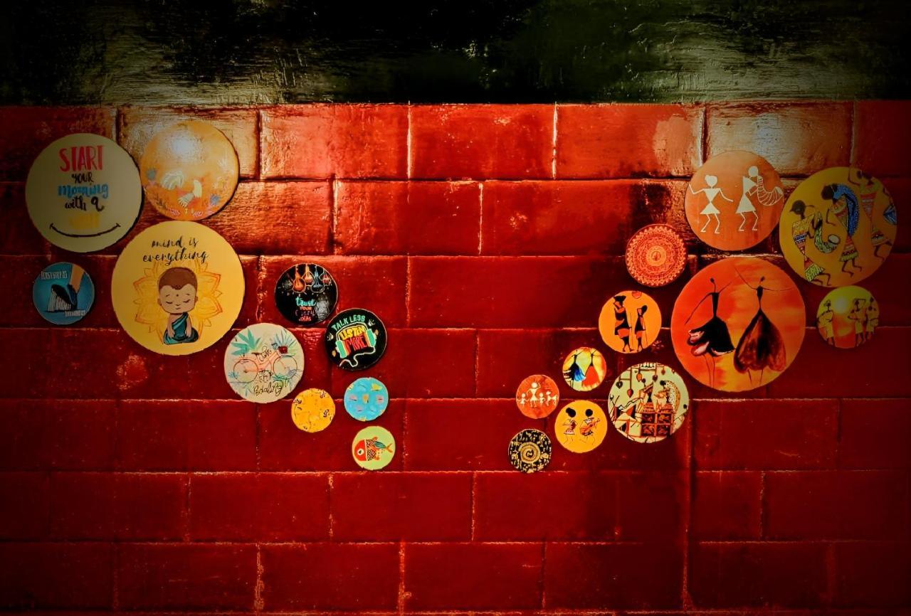ダージリン Hidden Monkey Backpackers, Railway Station, Darjeelingホステル エクステリア 写真